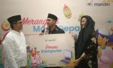 Berbagi Berkah Ramadan, AXA Mandiri Sumbangkan Sarana Pendidikan dan Literasi Keuangan ke Pondok Pesantren Al-Washiyyah