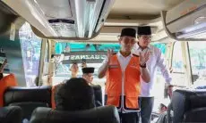 Marbot dan Guru Ngaji Mudik Gratis Bareng Baznas