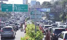 Horor Kemacetan Puncak, Pemkab Bogor dan Kemenhub Sibuk Berencana, Nggak Bisa Sat-set
