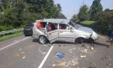 Dua kijang Super Bertabrakan di Tol Pasteur, Ini Kronologisnya