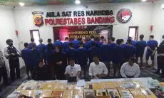Dua Pengedar Ganja Jaringan Nasional Ditangkap di Bandung