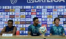Pieter Huistra Pastikan Borneo FC Tanpa Kekuatan Penuh Hadapi Persib