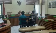 Satpol PP Kota Bandung Seret Puluhan PKL ke Meja Hijau