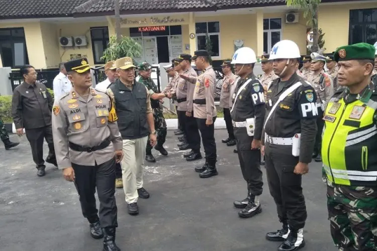 Laksanakan Apel Gelar Pasukan Operasi Ketupat Lodaya 2024, 1.321 Personel Bakal Amankan Arus Mudik Lebaran di Cimahi-KBB