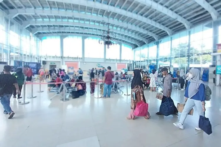 Arus Balik, Ratusan Ribu Penumpang Disebrangkan ASDP Dalam Dua Hari