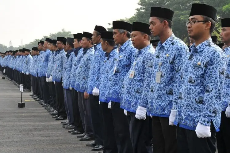 Aturan Baru Jam Kerja PNS 2025, 3 Hari di Kantor 2 Hari WFA