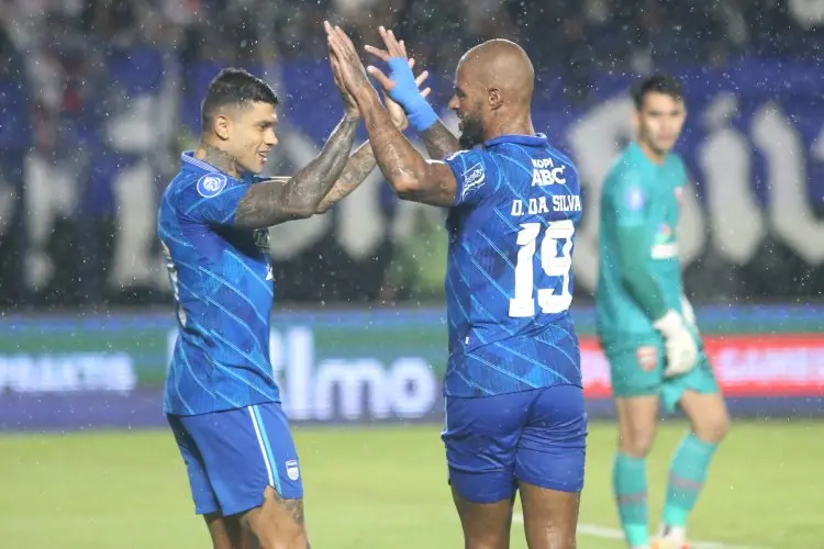 Bobotoh Komentari Pemain Utama dan Pelapis di Persib Jomplang