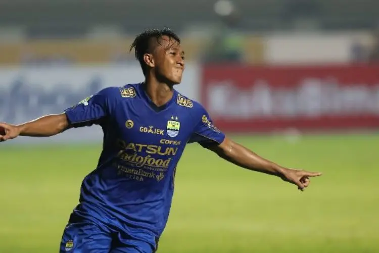 Ketika Angin Perubahan Berhembus, Masa Depan Febri Hariyadi di Persib Bandung Dipertanyakan