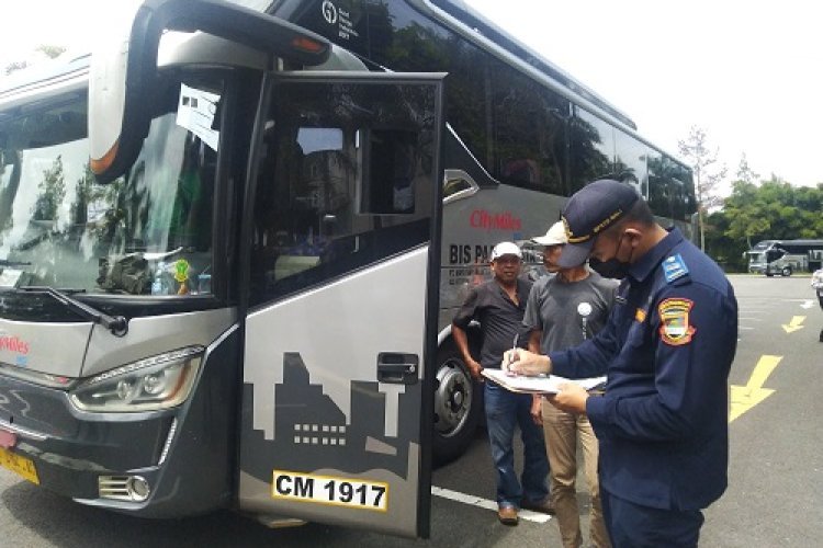 Polrestabes Bandung: Ada Puluhan Bus yang Tidak Layak Angkut Pemudik di Bandung