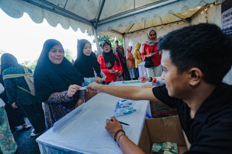 PJ Wali Kota : Operasi Pasar Bersubsidi Kota Bandung Tepat Sasaran