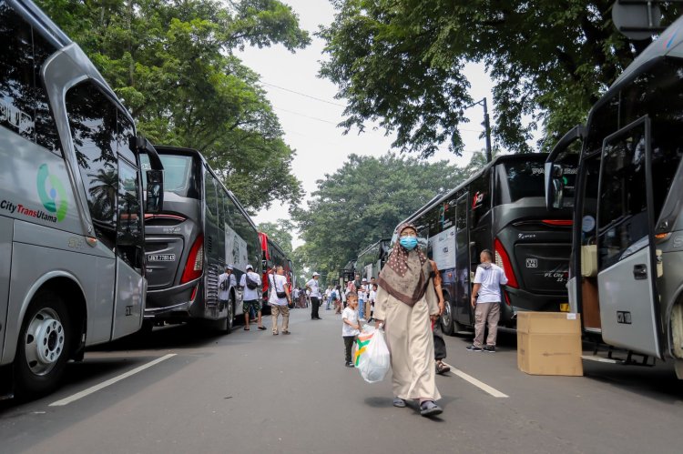 Antusias Warga Ikuti Mudik Gratis ke Surabaya, Lampung Hingga Palembang