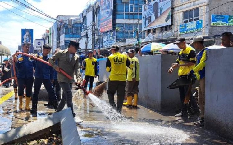 Bima Arya Minta Tim Gabungan Konsisten Tertibkan Kawasan Kebon Kembang hingga Alun-alun Kota Bogor
