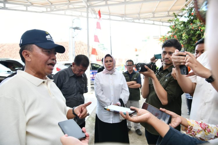 Herman Suryatman Pastikan Pemprov Jabar Siap Ambil Alih Perbaikan Jalan Cimekar Kabupaten Bandung 