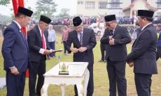 Suryanto Putra Dilantik Asmawa Tosepu Sebagai Penjabat Sekda Kabupaten Bogor