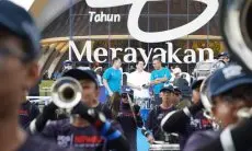 Nawala Marching Band PosIND Meriahkan Perayaan HUT ke-26 Kementerian BUMN
