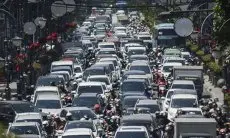 Pakar ITB Soroti Budaya Transportasi : Kota Sibuk Urus Mobil, Bukan Orang