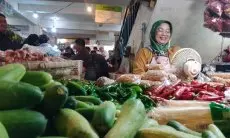 Pasokan Kepokmas dari Distributor Minim, Pedagang Pasar Tradisional di Cimahi Mengalami Penurunan Omset