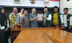 Sambangi DPD Golkar Jabar, Nahdliyin Muda Usulkan Ridwan Kamil-Ono Surono di Pilgub