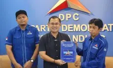 Arfi Rafnialdi Daftar Bacawalkot Kota Bandung ke Partai Demokrat