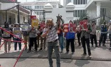 Jurnalis Bandung Raya Geruduk DPRD Jabar, Tolak RUU Penyiaran