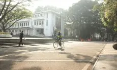 Masyarakat Apresiasi Hari Bebas Kendaraan di Balai Kota Bandung