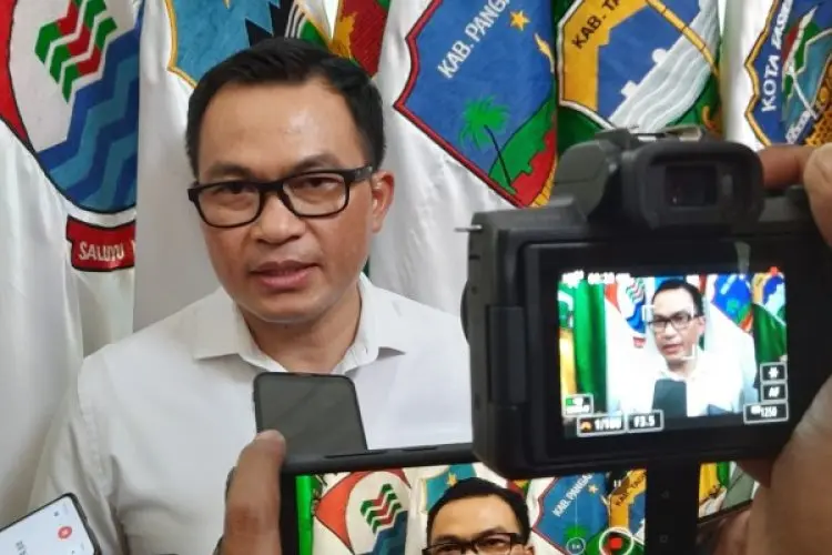 Legislator Jabar Sayangkan Penetapan Wahyu Mijaya Menjadi Pj Bupati Cirebon di Tengah PPDB 2024