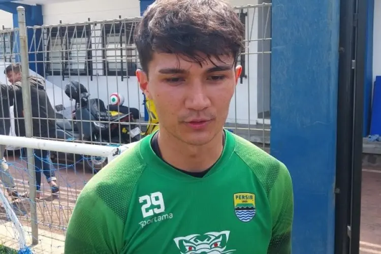 Championship Series Liga 1 2023/2024, Kevin Ray Mendoza Sayangkan Laga Persib vs Bali United Tanpa Penonton