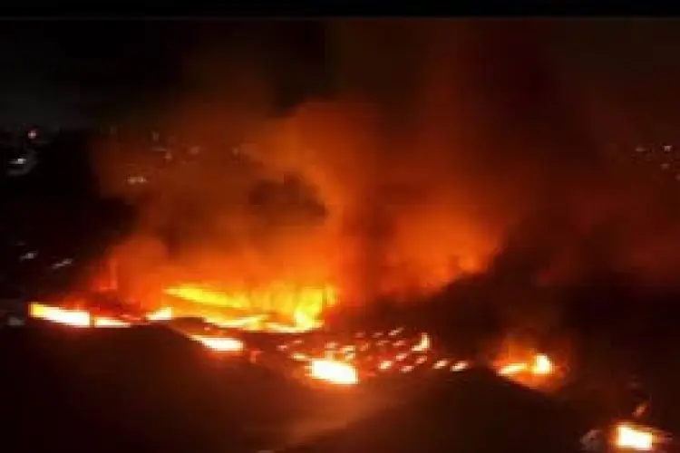 Pabrik Limbah Plastik di Bandung Ludes Terbakar