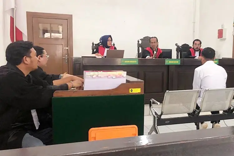 Puluhan Saksi Dihadirkan JPU untuk Menjerat Terdakwa Tipikor Tatang