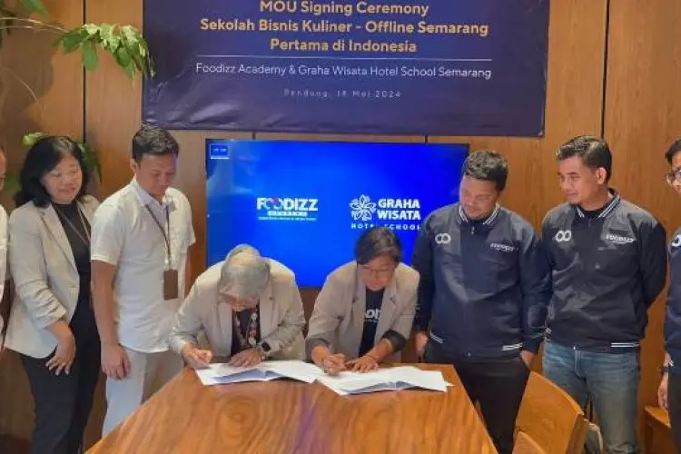 Gelar Program Unggulan, Foodizz Academy Teken MoU dengan Graha Wisata Hotel School Semarang