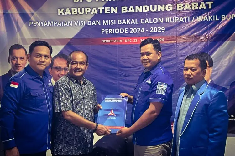 Daftar di Dua Parpol, Usman Sayogi Siap Maju di Pilkada Kabupaten Bandung Barat 2024