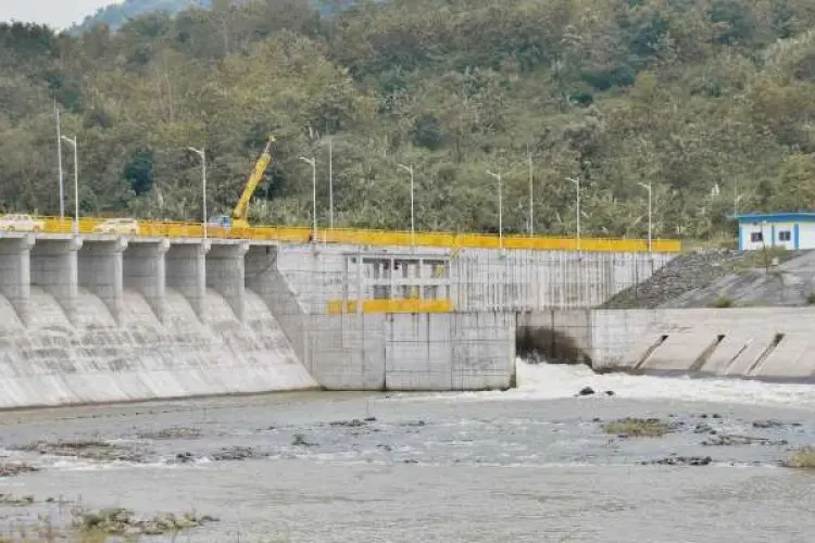 PLN Tuntaskan Pembangunan PLTA Jatigede 2x55 MW, Sinkronisasi ke Sistem Kelistrikan Sukses Dongkrak Bauran Energi dari EBT