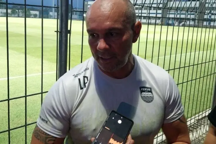 Ini Kata Luizinho Passos Soal Kesiapan Kiper Persib Hadapi Madura United di Final
