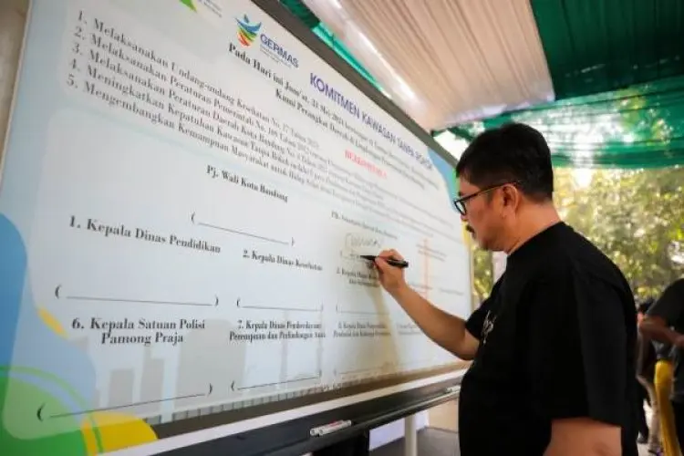 Generasi Sehat Bebas Asap Rokok, Pemkot Bandung Komitmen Implementasikan Kawasan Tanpa Rokok
