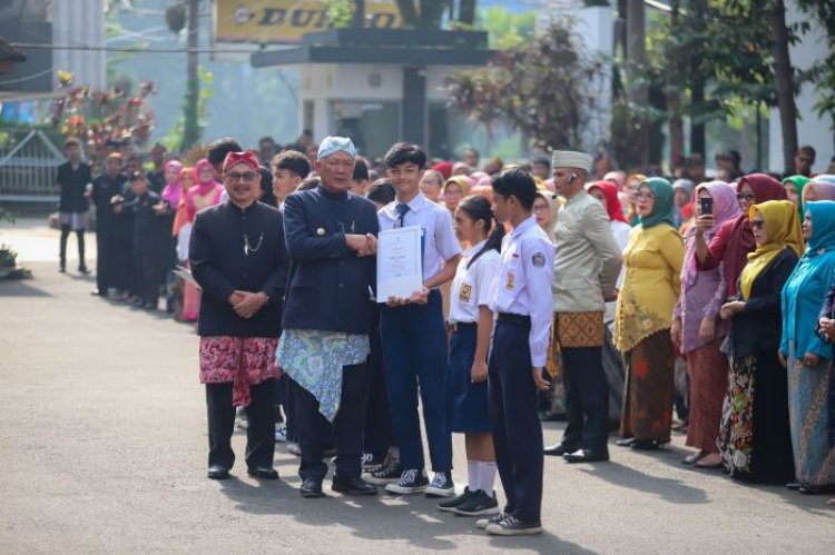 Pemkot Optimistis Antarkan Anak-anak Kota Bandung Raih Bonus Demografi 2045