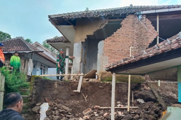 Jawa Barat Diguncang 106 Kali Gempa Selama April