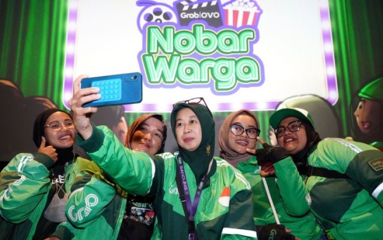 Nobar Warga Grab di Bandung, Ratusan Mitra Pengemudi dan Merchant Nonton Bareng Film “Siksa Kubur”