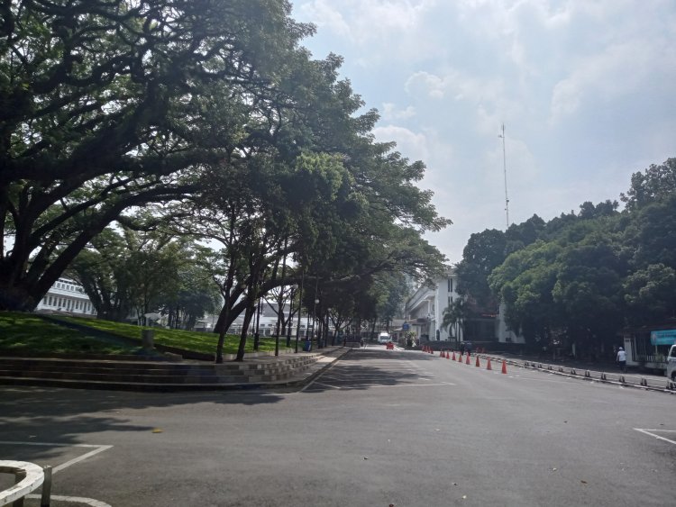 Pemkot Bandung Mulai Terapkan Hari Bebas Kendaraan di Lingkungan Balai Kota