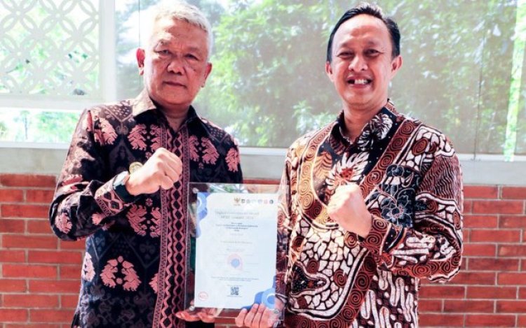 Pemkot Bandung Raih Penghargaan Terbaik SPBE Kategori Kota 