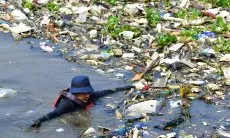 Penanganan Sampah di Jembatan Sapaan Batujajar Ditargetkan Tuntas Tujuh Hari 