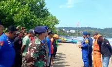 Pelajar Terseret Ombak di Pangandaran Masih dalam Pencarian Tim SAR