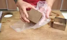 Trik Menyimpan Terasi Agara Awet Tak Berjamur Serta Aroma Tetap Memikat