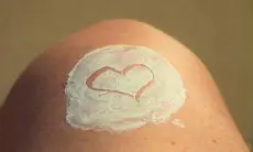 Awet Muda Bukan Mimpi! Rahasia Kulit Kencang Bebas Kerutan dengan 6 Kandungan Skincare Ini