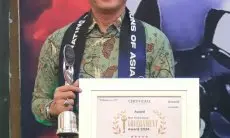 Indonesia Award Magazine, Bupati Bandung Dadang Supriatna Raih Penghargaan '6.0 Award Trends 2024'