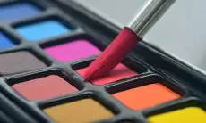 Rahasia Mata Panda Hilang! Panduan Memilih Color Corrector Tepat untuk Bawah Mata