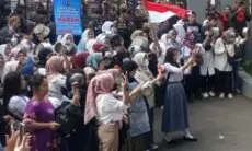Emak-emak Geruduk DPRD Jabar, Protes PPDB 2024 Tidak Berpihak pada Masyarakat Bawah
