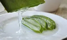 Tips Aplikasikan Gel Lidah Buaya Sebagai Serum Bulu Mata hingga Cerahkan Kulit