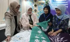 SBM ITB dan Dekranasda Jawa Barat Berikan Pelatihan Digital Marketing Kepada 41 UMKM