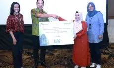 AXA Mandiri Gelar Rangkaian Kegiatan Sosial, Literasi Kesehatan-Keuangan dan Pelestarian Lingkungan di Yogyakarta