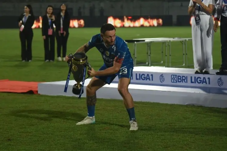 Persib Juara, Mark Klok: Mari Berpesta Tapi Tertib dan Aman